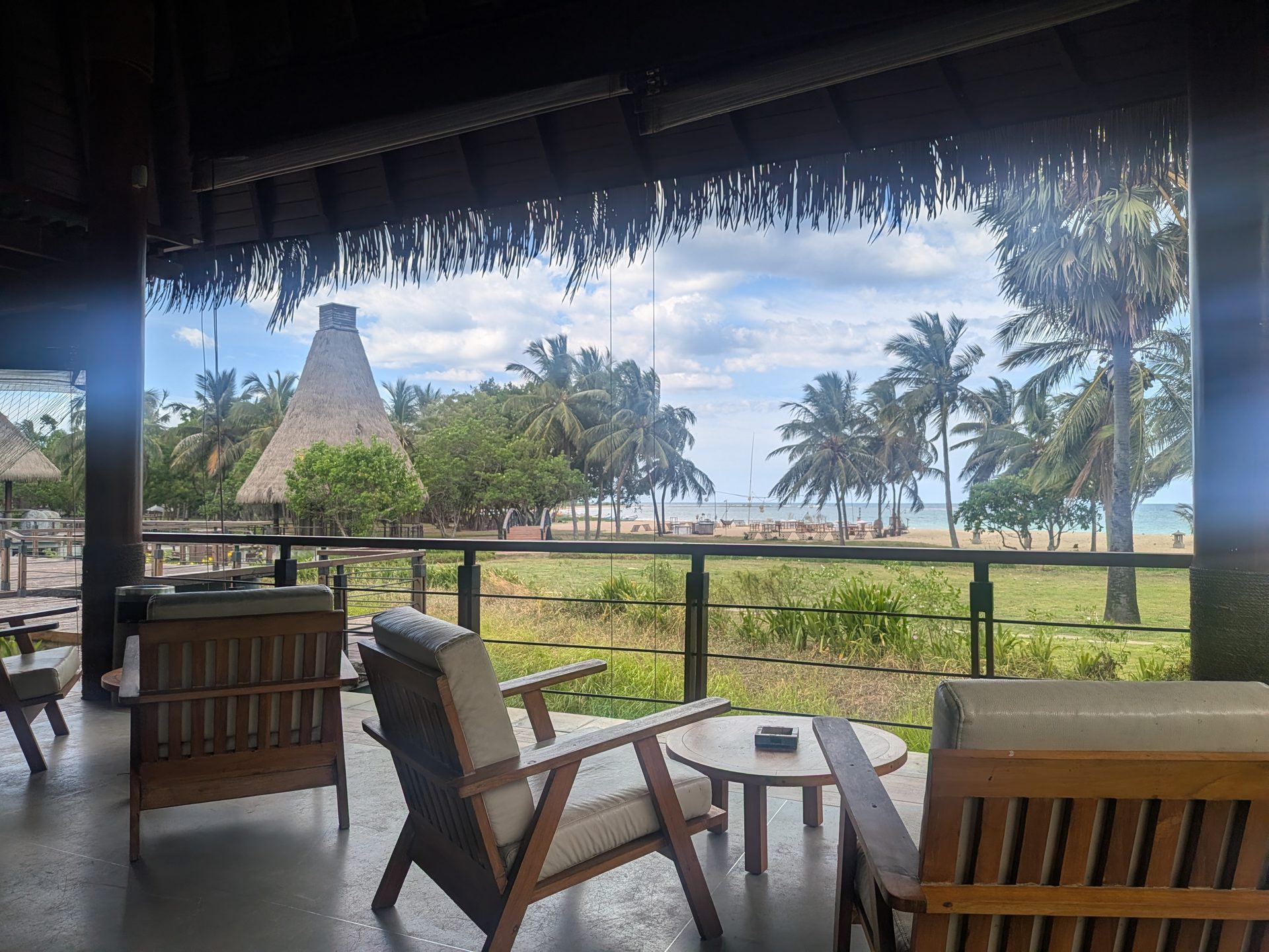 Restaurant lounge with garden and sea view at Anantaya Pasikudah