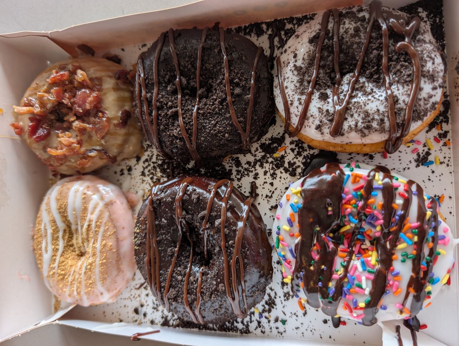 Duck Donuts vs. The Donuttery: Two Huntington Beach Donut Shops We Like