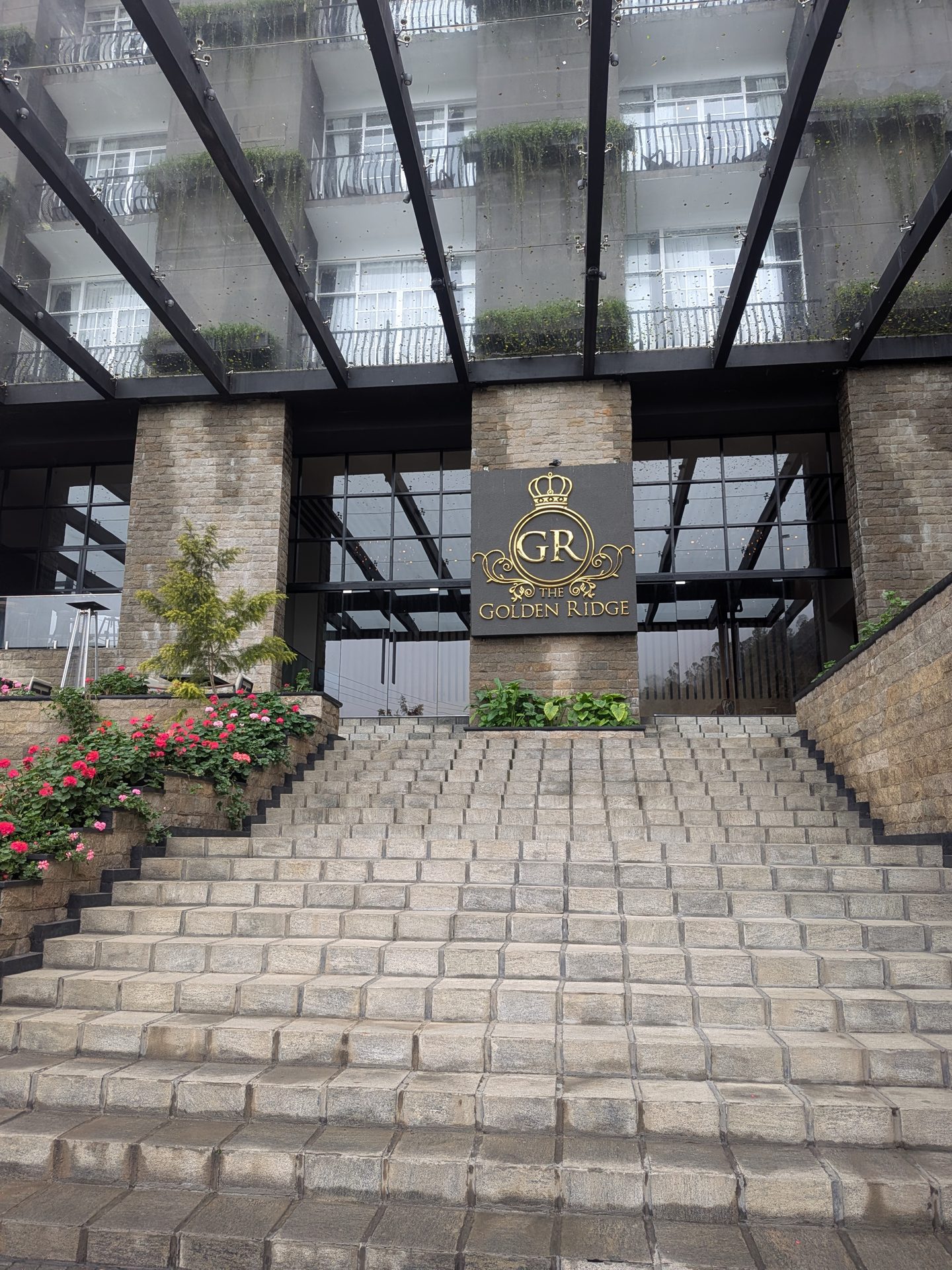 Entrance steps at The Golden Ridge Hotel