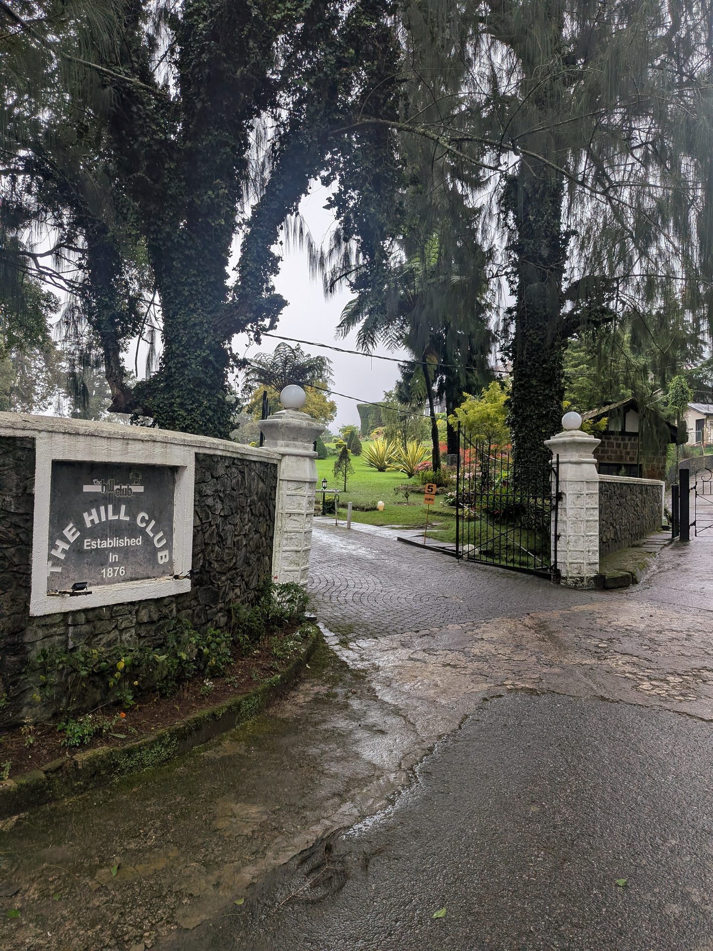 Entrance gate to the Hill Club in Nuwara Eliya