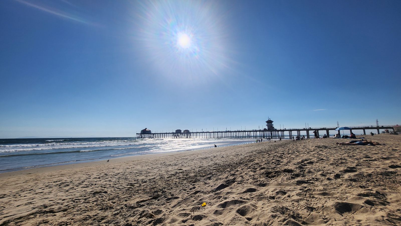Visiting Huntington Beach: Our Guide to the Pier, Main Street, Parking and Sunsets