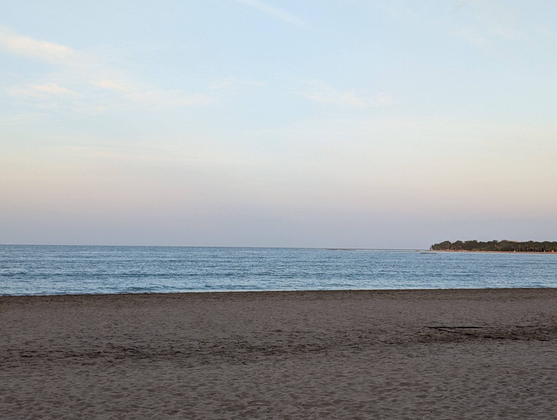 Pasikudah beach at dusk