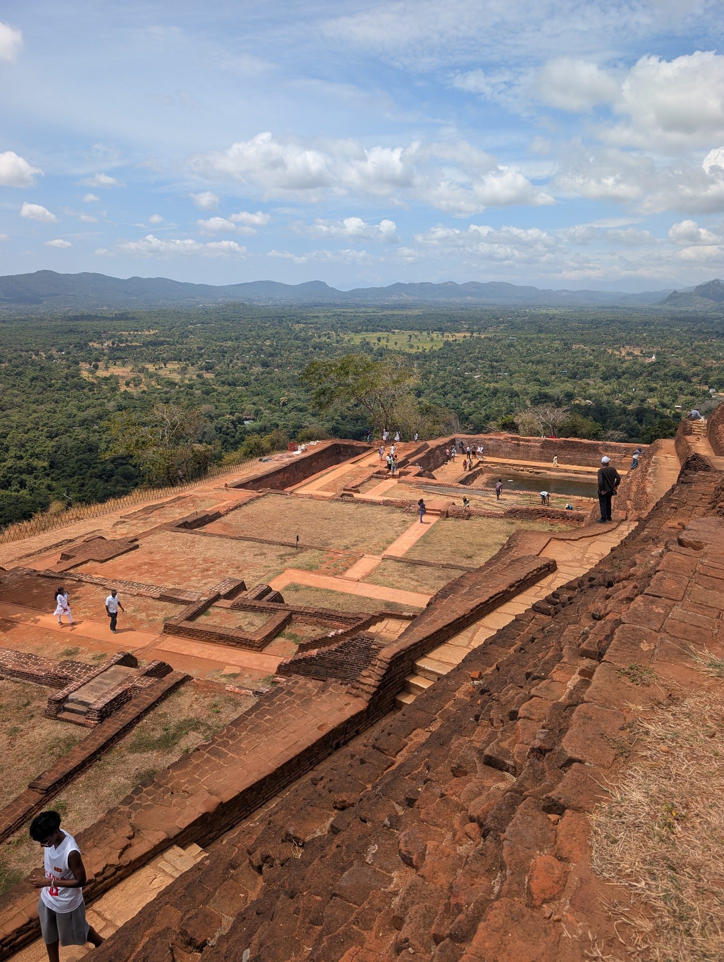 Summit ruins and the view toward the mountains
